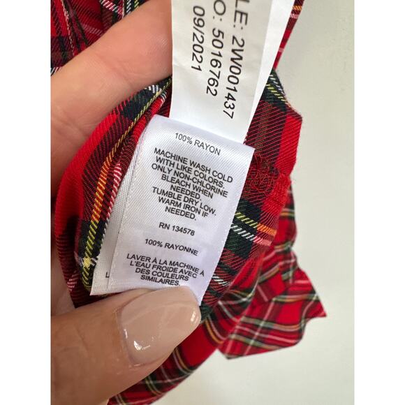 Vineyard Vines Women's Red Tartan Plaid Woven Weekend Button Down Sz 12 Preppy - Picture 4 of 5